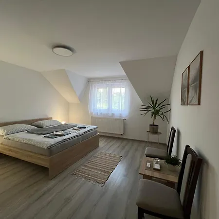 Platan, Stefan Puchalik Гостевой дом Bartosovce